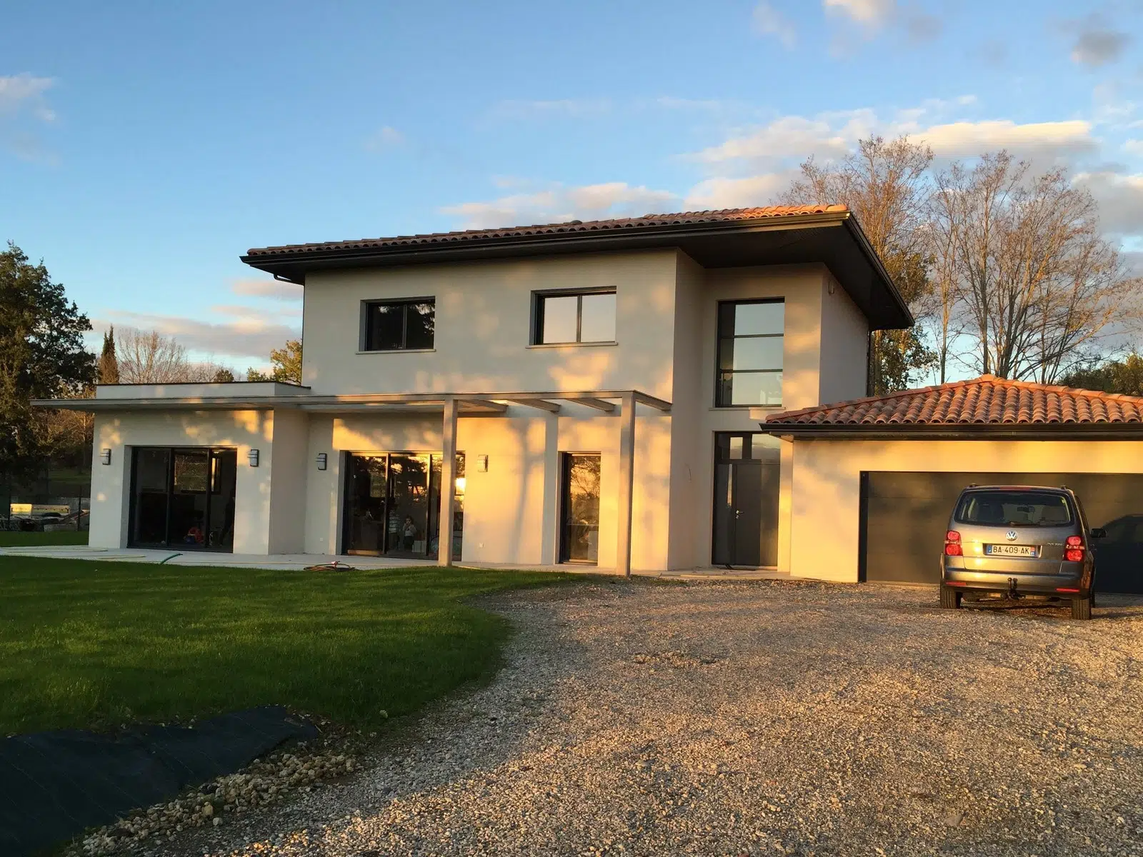 Une maison individuelle couverte par la garantie dommage-ouvrage